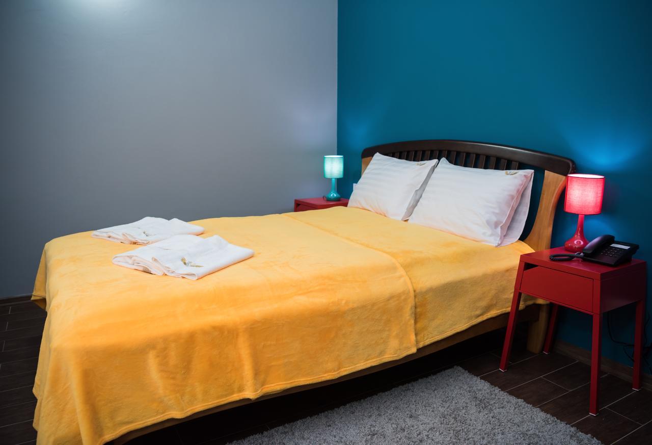 Hotel " Boutique " Uzjhorod Exteriör bild