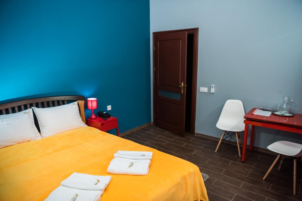 Hotel " Boutique " Uzjhorod Exteriör bild