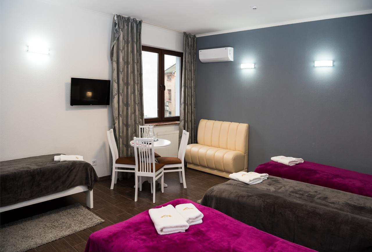 Hotel " Boutique " Uzjhorod Exteriör bild