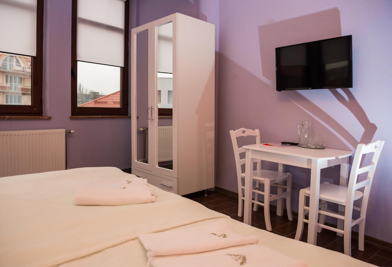 Hotel " Boutique " Uzjhorod Exteriör bild