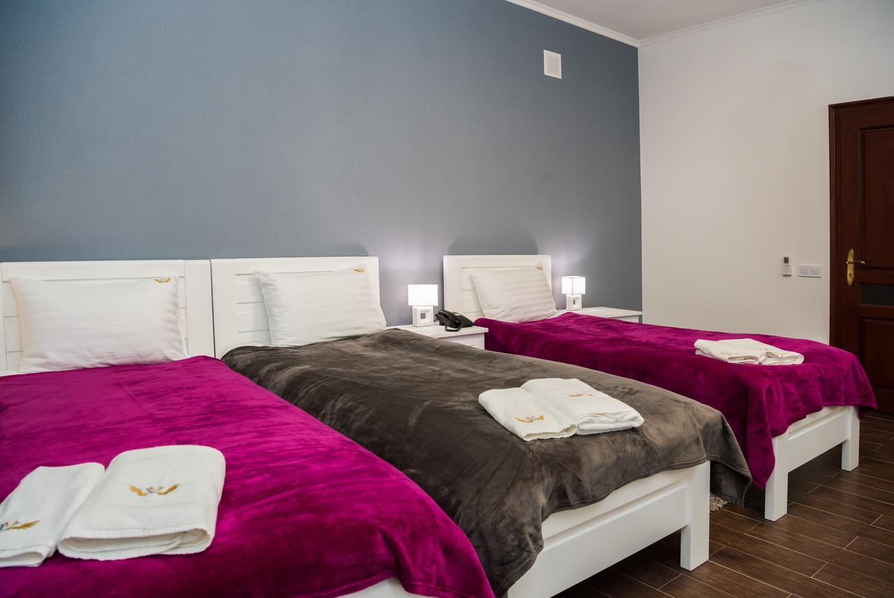 Hotel " Boutique " Uzjhorod Exteriör bild