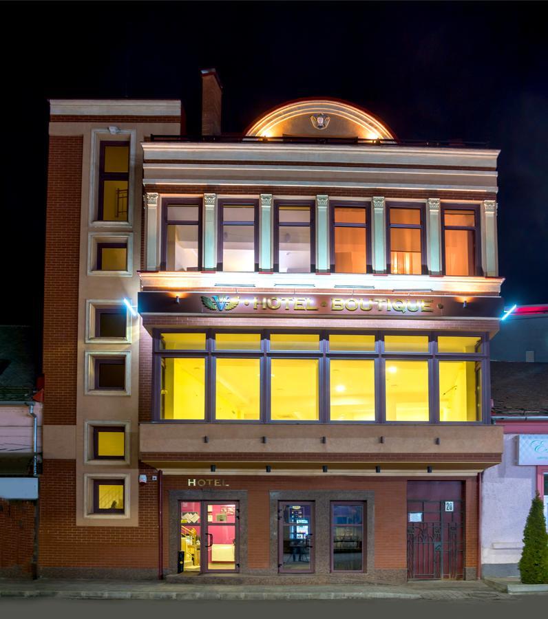 Hotel " Boutique " Uzjhorod Exteriör bild