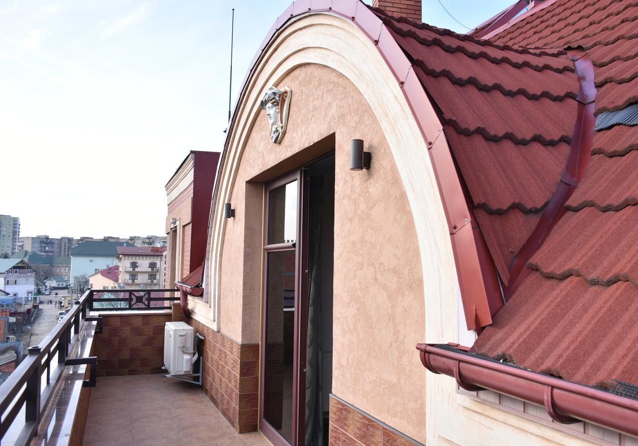 Hotel " Boutique " Uzjhorod Exteriör bild