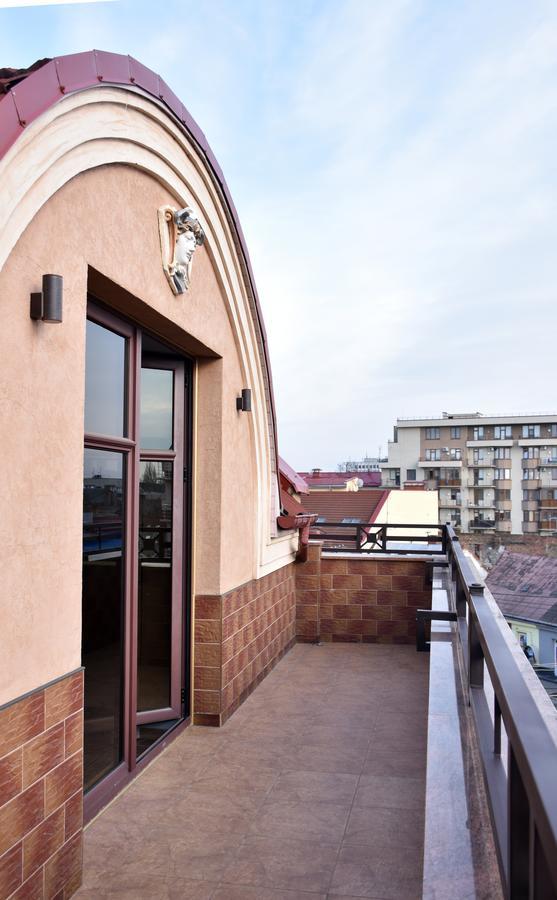 Hotel " Boutique " Uzjhorod Exteriör bild